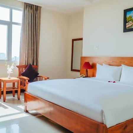 Starlet Hotel Danang Экстерьер фото