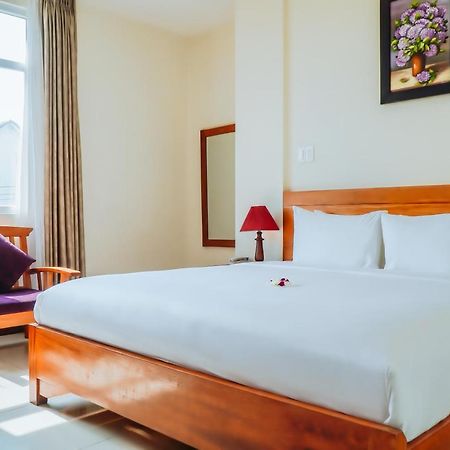 Starlet Hotel Danang Экстерьер фото