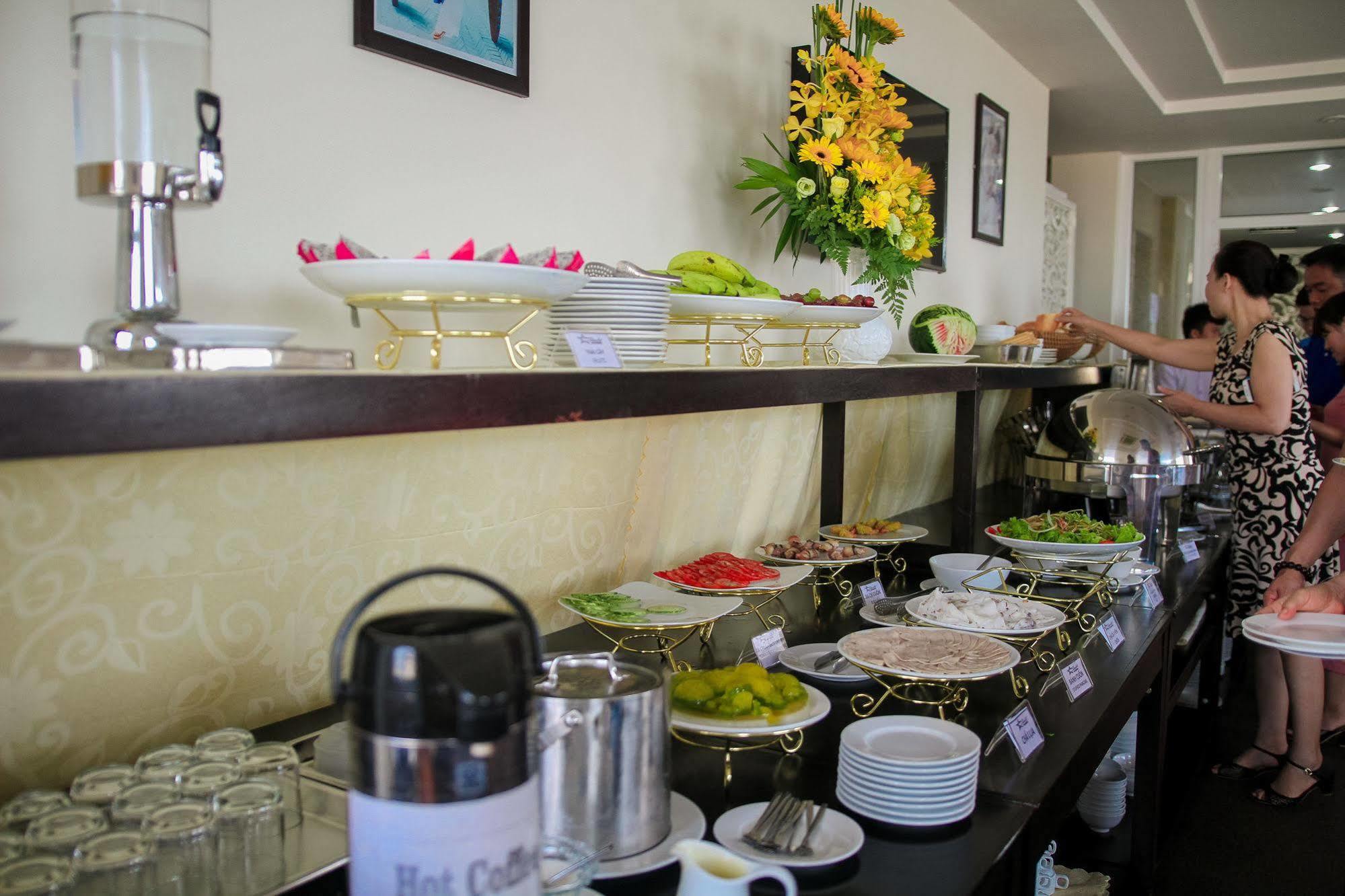 Starlet Hotel Danang Экстерьер фото