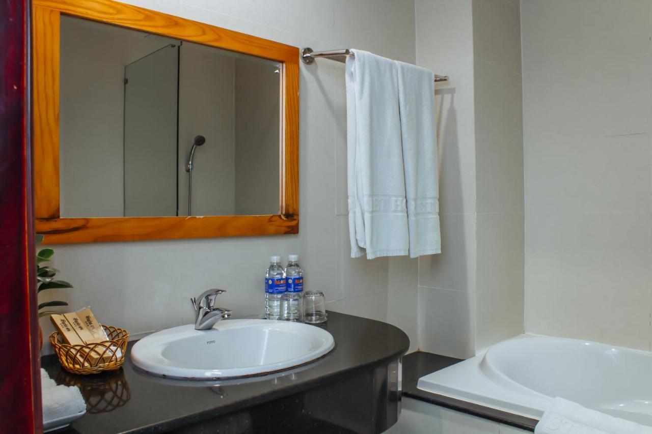 Starlet Hotel Danang Экстерьер фото